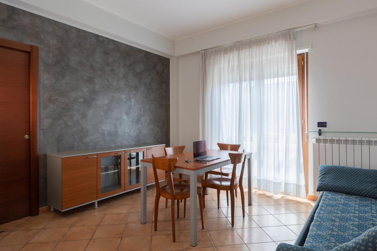 Hotel Azzurro LʼAquila Dış mekan fotoğraf