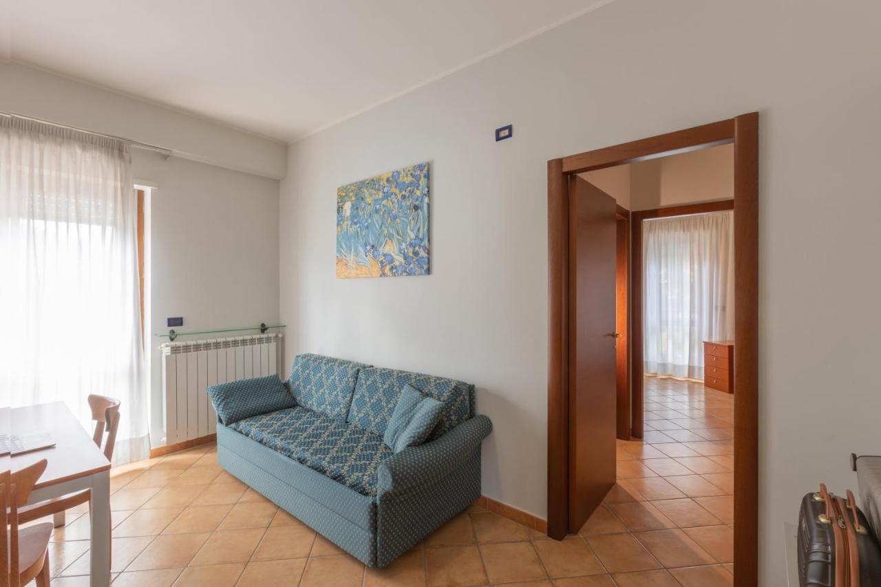 Hotel Azzurro LʼAquila Dış mekan fotoğraf