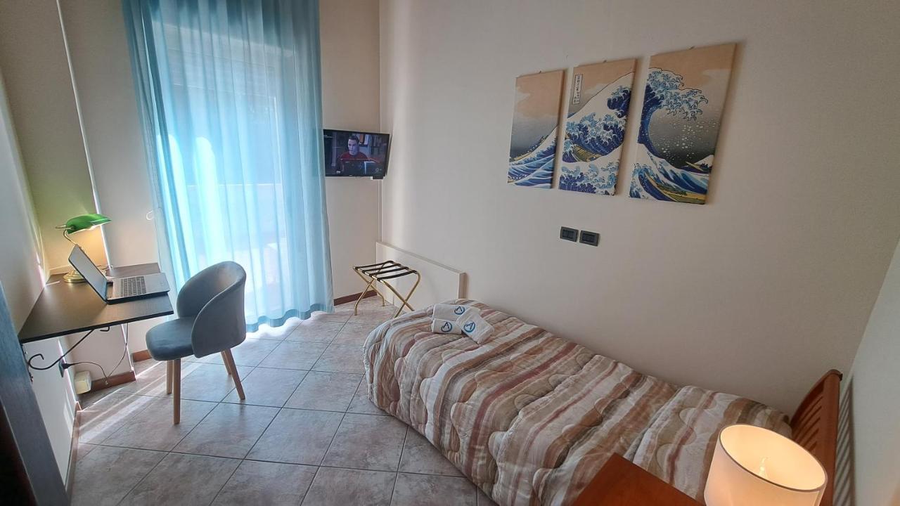 Hotel Azzurro LʼAquila Dış mekan fotoğraf