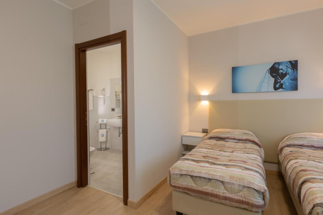 Hotel Azzurro LʼAquila Dış mekan fotoğraf
