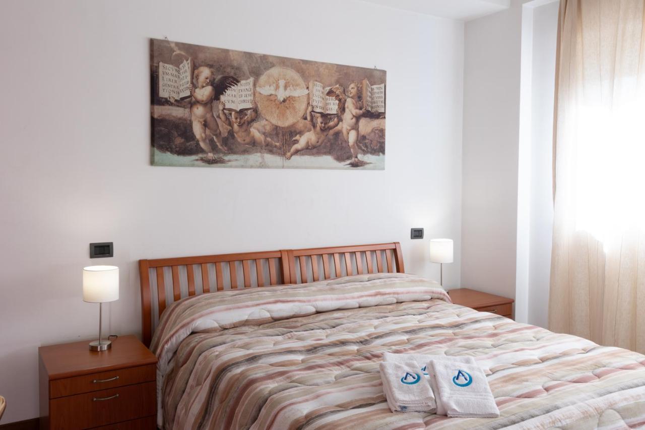 Hotel Azzurro LʼAquila Dış mekan fotoğraf
